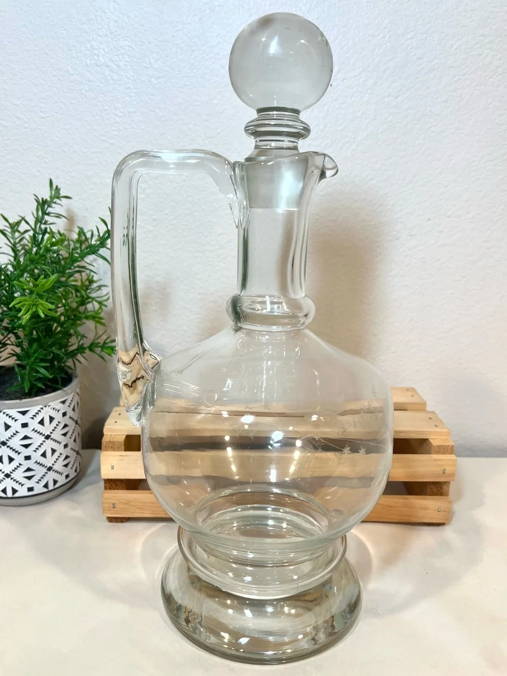 Toscany Vintage Hand-Blown Etched Glass Decanter w Globe Stopper | EUC | HEAVY